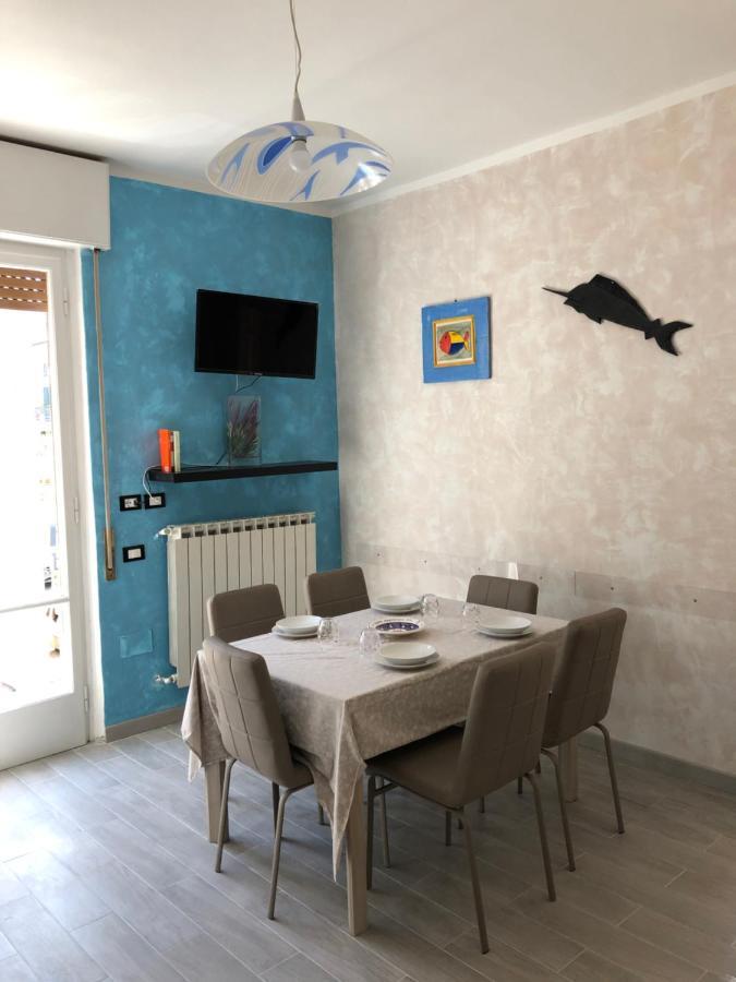 Casa Adele Lägenhet Viareggio Exteriör bild